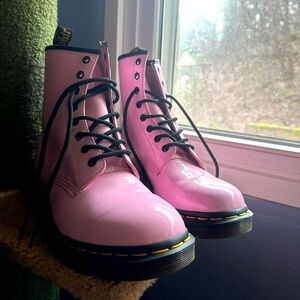 Worn a handful of times!